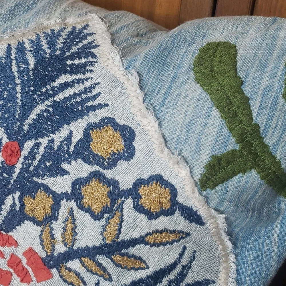 Pottery Barn Floral Applique Embroidered Pillow